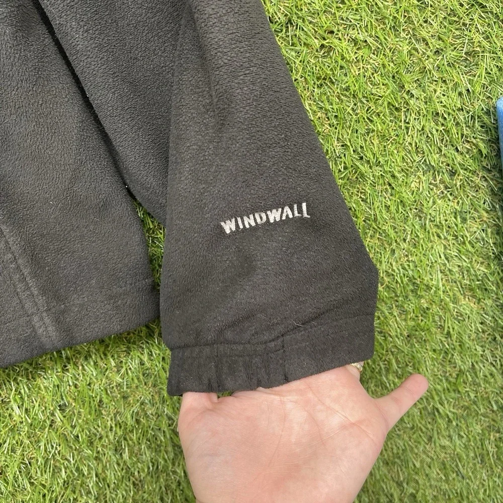 The North Face shop confidence